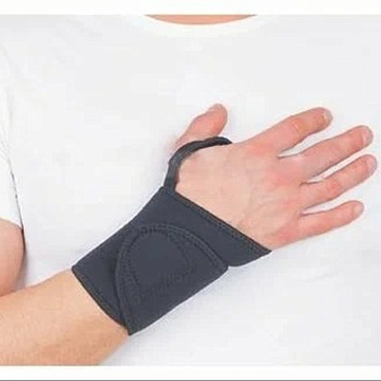 БАНДАЖ TRIVES НА ЛУЧЕЗАПЯСТНЫЙ СУСТАВ УНИВЕРС T.36.01 